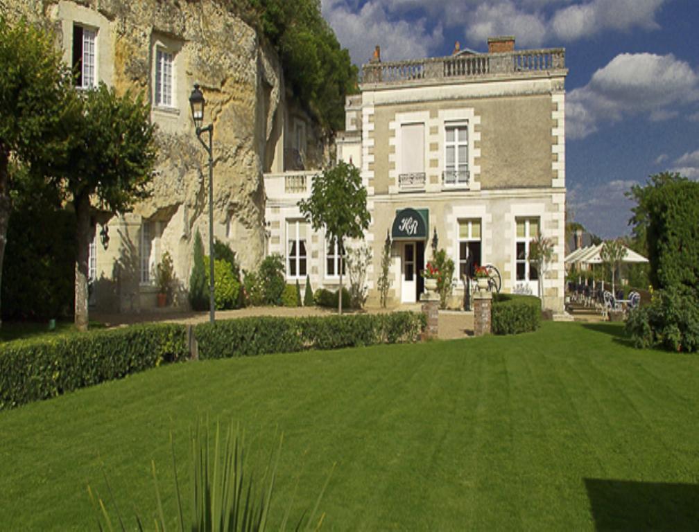 Les Hautes Roches Hotel 4*